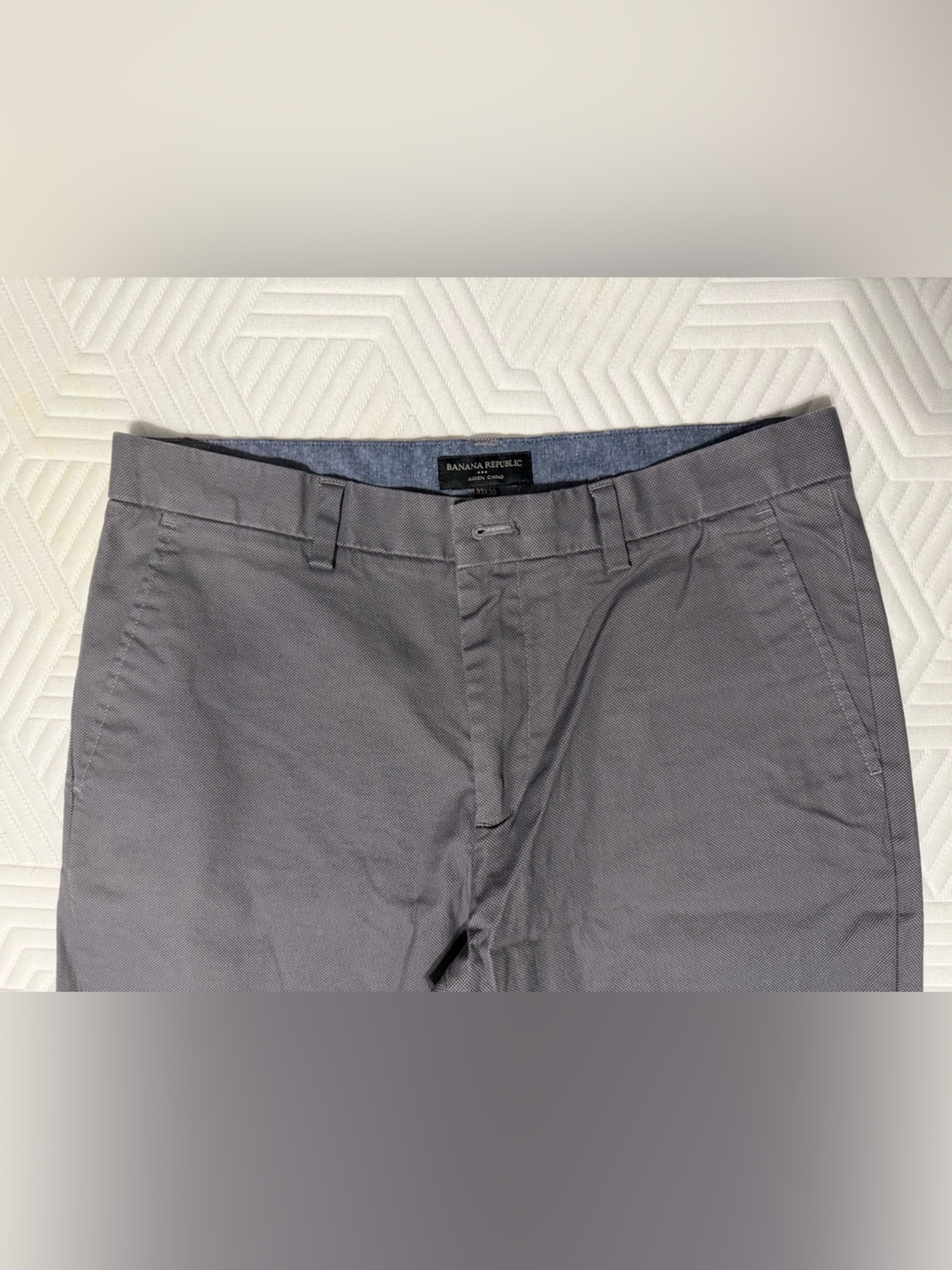 Banana Republic Men's Light Gray Flat Front Aiden Chino 33x30